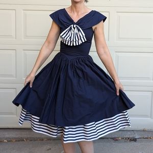 1980's does 1950's NAUTICAL DRESS sailor XS